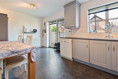 12 Cooks Lane, Great Coates, Grimsby, DN37 9NW