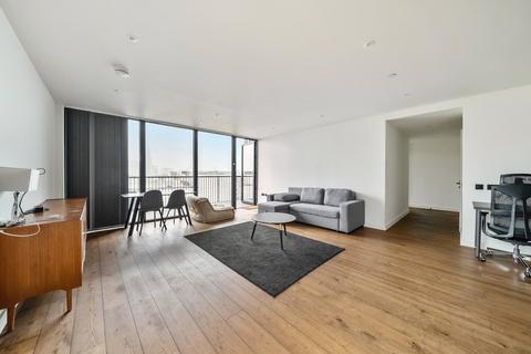 3 bedroom apartment for sale - Emery Way, Tower Hill, E1W