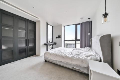 3 bedroom apartment for sale, Emery Way, Tower Hill, E1W