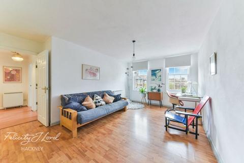 9 Pickering Close, London, E9 7AW