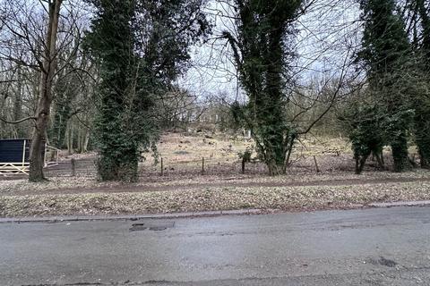 Plot for sale - *  LAND FOR SALE - CIRCA 2.15 ACRES   *  Rucklers Lane, KINGS LANGLEY