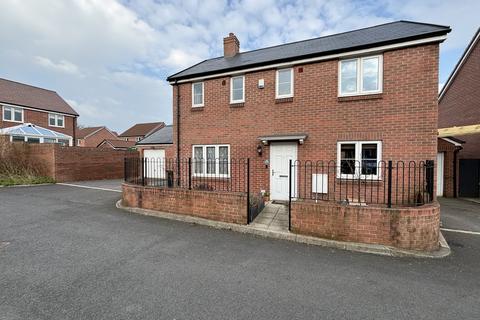 3 bedroom detached house for sale, Anstee Road - Popular residential location