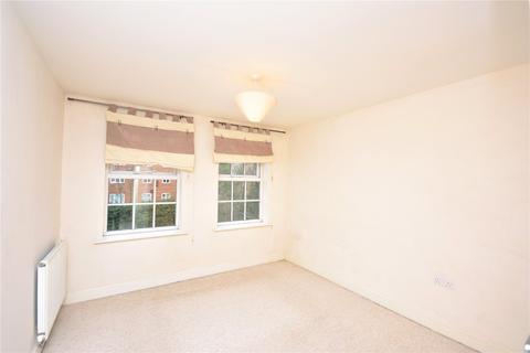 2 bedroom apartment to rent, High Street, Aylesbury HP20