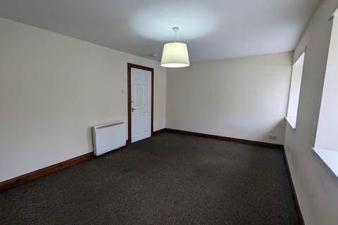 2 bedroom flat to rent, 1st Floor 64 Nethergate, ,