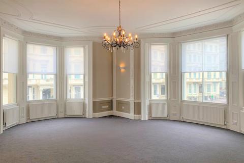 Office to rent, Office (E Class) – 81 Cromwell Road, London, SW7 5BW