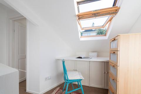 68 Queens Road, Swanage, BH19 2EX