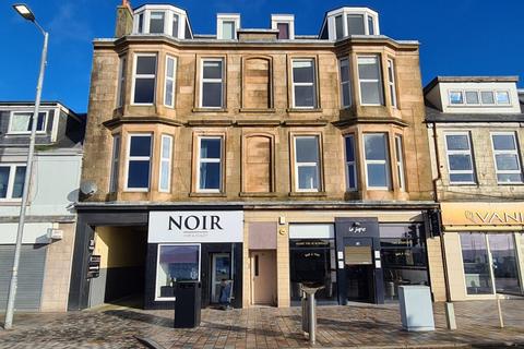2 bedroom flat to rent - 28 West Clyde Street  Flat 2/1 Helensburgh G84 8AW