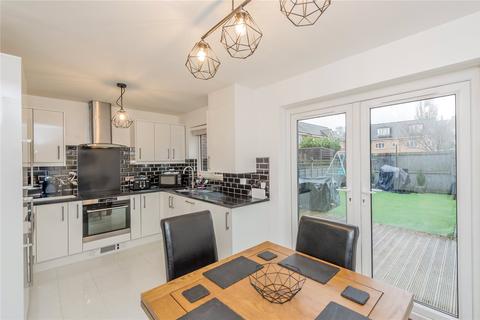 4 bedroom terraced house for sale, Radulf Gardens, Liversedge, West Yorkshire, WF15