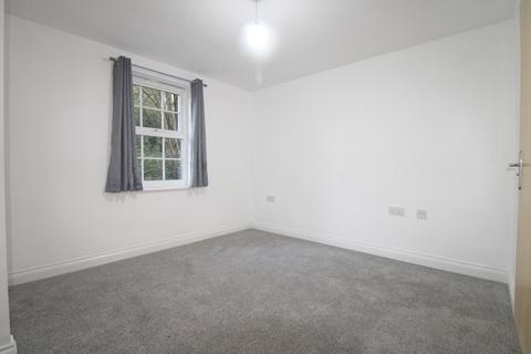 2 bedroom flat to rent, Angevin Court, Harrow Road, Fleet GU51