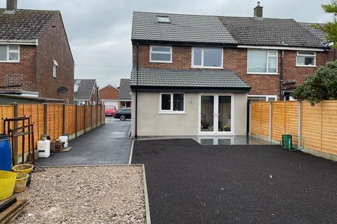 4 bedroom semi-detached house for sale, Douglas Drive, Freckleton PR4