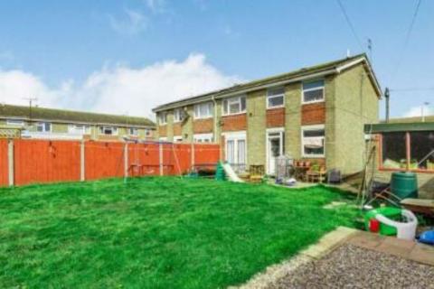 2 Cherry Tree Avenue, Withernsea, HU19 2LY