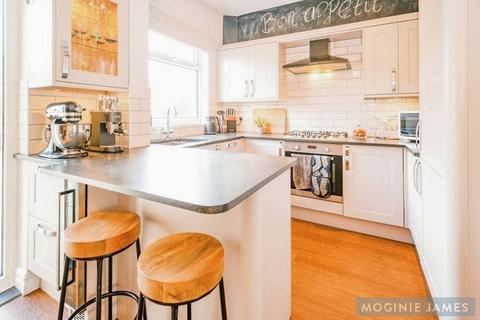 84 Australia Road, Cardiff, CF14 3DA