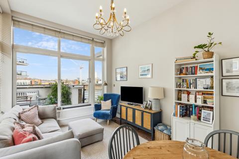 2 bedroom house for sale, Dolphin House, Smugglers Way, London