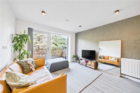 1 bedroom apartment for sale, Brumwell Avenue, London
