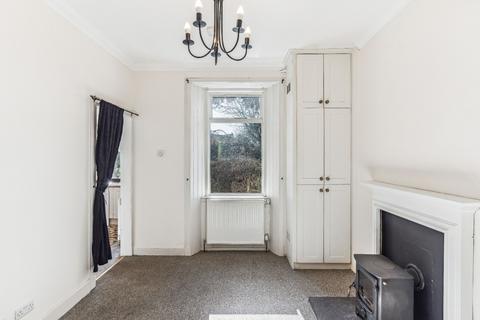 16 Burrell Square, Crieff, PH7 4DP