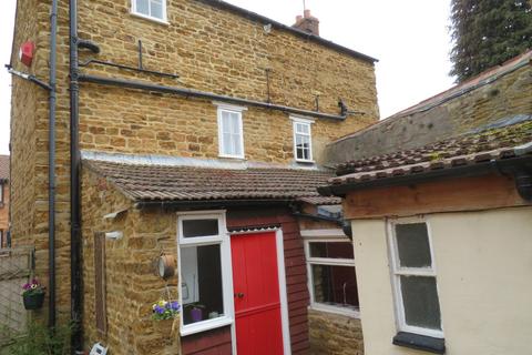 2 bedroom cottage to rent - High Street | Weston Favell | Northampton | NN3 | REF:00922