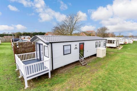 3 bedroom park home for sale, Hythe Road, Dymchurch, Romney Marsh, Kent