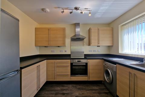 2 bedroom ground floor flat to rent, Akron Drive, Wolverhampton WV10