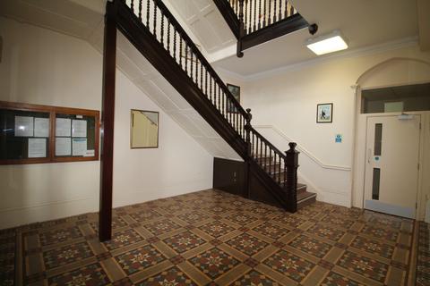 2 bedroom apartment for sale, Vista Road, Clacton on Sea CO15
