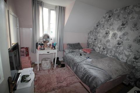 2 bedroom end of terrace house for sale, Clacton-on-Sea CO15