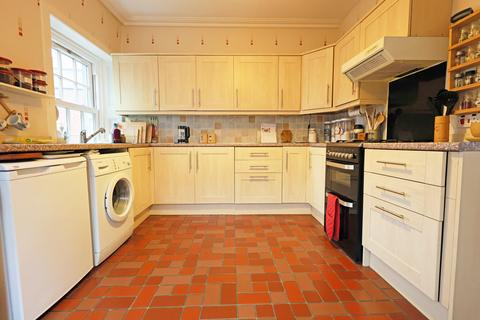 22b Barossa Place, Perth, PH1 5HH