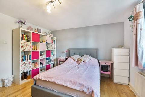 undefined, Broughton Avenue,  Finchley,  N3