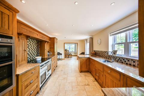 4 bedroom detached house for sale, Old Romney