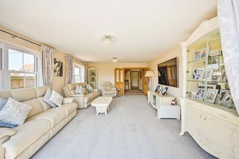 4 bedroom detached house for sale, Old Romney