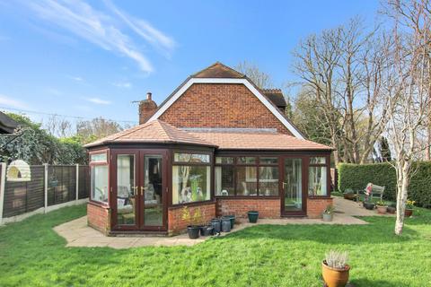 3 bedroom detached house for sale, Church Lane, Romney Marsh TN29