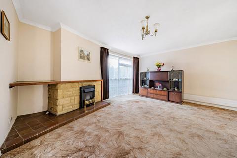 150 Wolf Lane, Windsor, SL4 4YZ