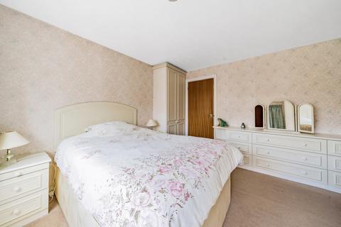 150 Wolf Lane, Windsor, SL4 4YZ