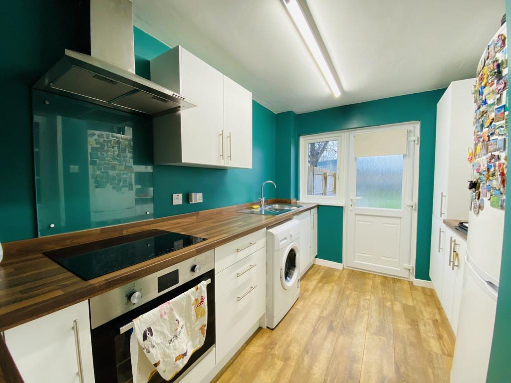 10 Mannering Avenue, Dumfries, DG2 0 NG - Braidwood