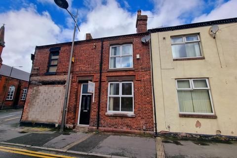 3 bedroom terraced house to rent, Hall Street, St. Helens, WA10