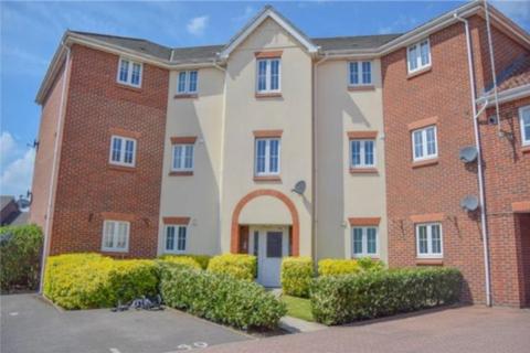 2 bedroom ground floor flat to rent, Aldershot GU12