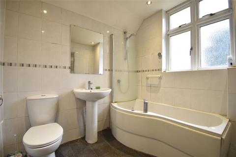 1 bedroom in a house share to rent, Farnborough Road, Farnborough, Hampshire, GU14