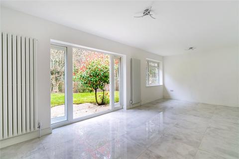 11 Ramsay Road, Windlesham, GU20 6HS