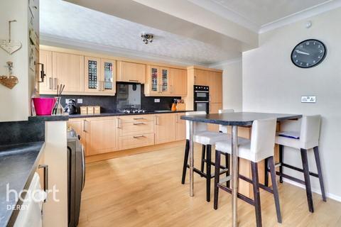 4 bedroom link detached house for sale, Bishops Drive, Oakwood