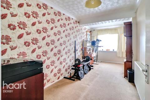 4 bedroom link detached house for sale, Bishops Drive, Oakwood