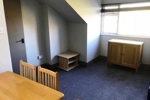 2 bedroom flat to rent, Fordwych Road, Kilburn NW2