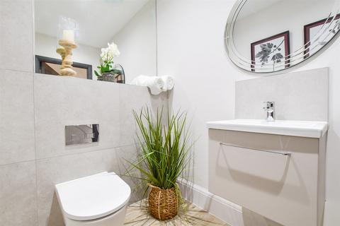 3 bedroom end of terrace house for sale, Harestone Gardens, Stanstead Road, Caterham, Surrey