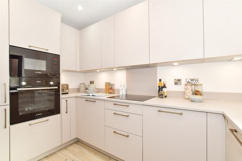 3 bedroom end of terrace house for sale, Harestone Gardens, Stanstead Road, Caterham, Surrey