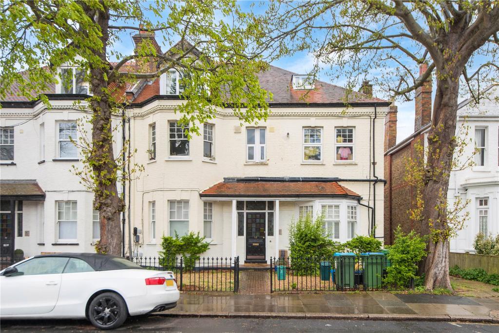 Popes Grove, Twickenham, TW1 2 bed apartment for sale £675,000