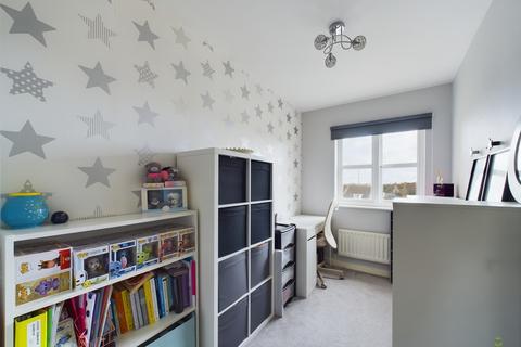 97 Sandpiper Close, Greenhithe, DA9 9RY
