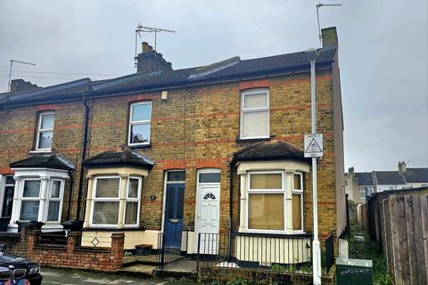 3 bedroom house for sale, Seymour Road, Gravesend DA11