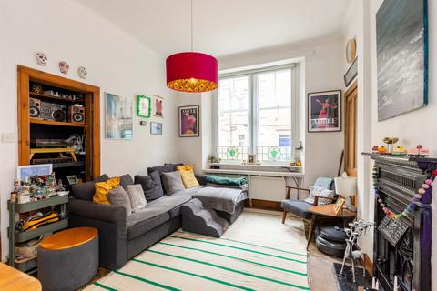 1 bedroom ground floor flat for sale - 17/3 Lochrin Place, Tollcross, Edinburgh, EH3 9QT