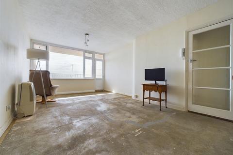 2 bedroom flat for sale - Brighton Road, Lancing