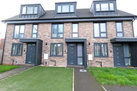 3 bedroom townhouse for sale - Roberts Street, Eccles, M30