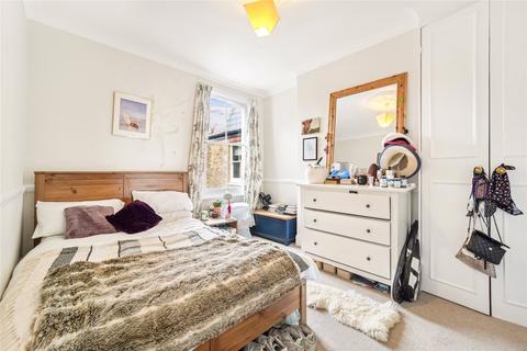 3 bedroom apartment to rent, Langthorne Street, London, SW6