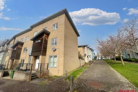 5 bedroom semi-detached house for sale, Pinewood Drive, Cheltenham GL51