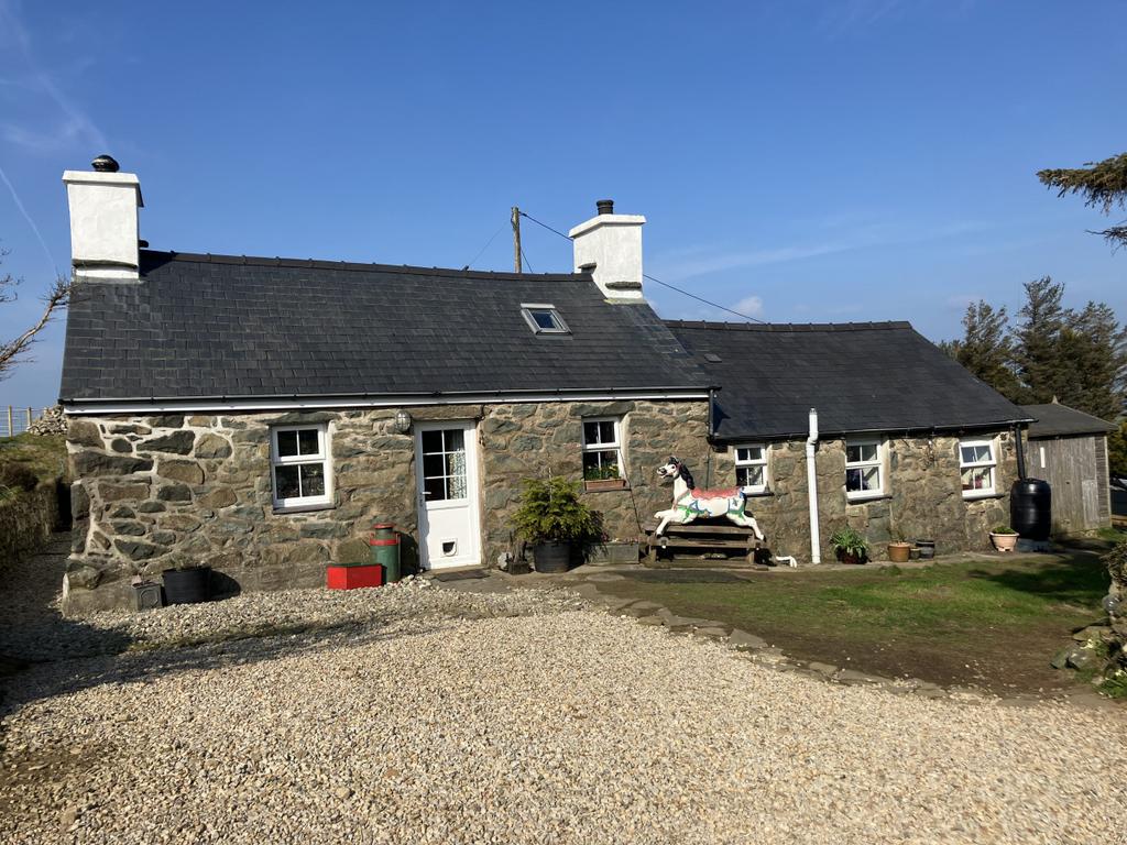 Cottage with 2 Acres
